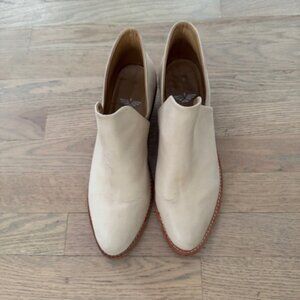 FORTRESS OF INCA Cream Leather Elise Ankle Boots, Size 40